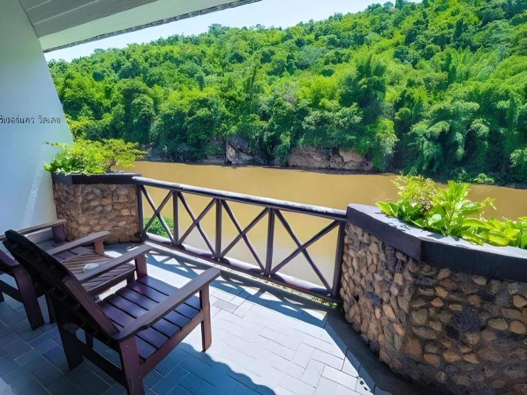 River Kwai Village Hotel Ban Kaeng Raboet Ngoại thất bức ảnh